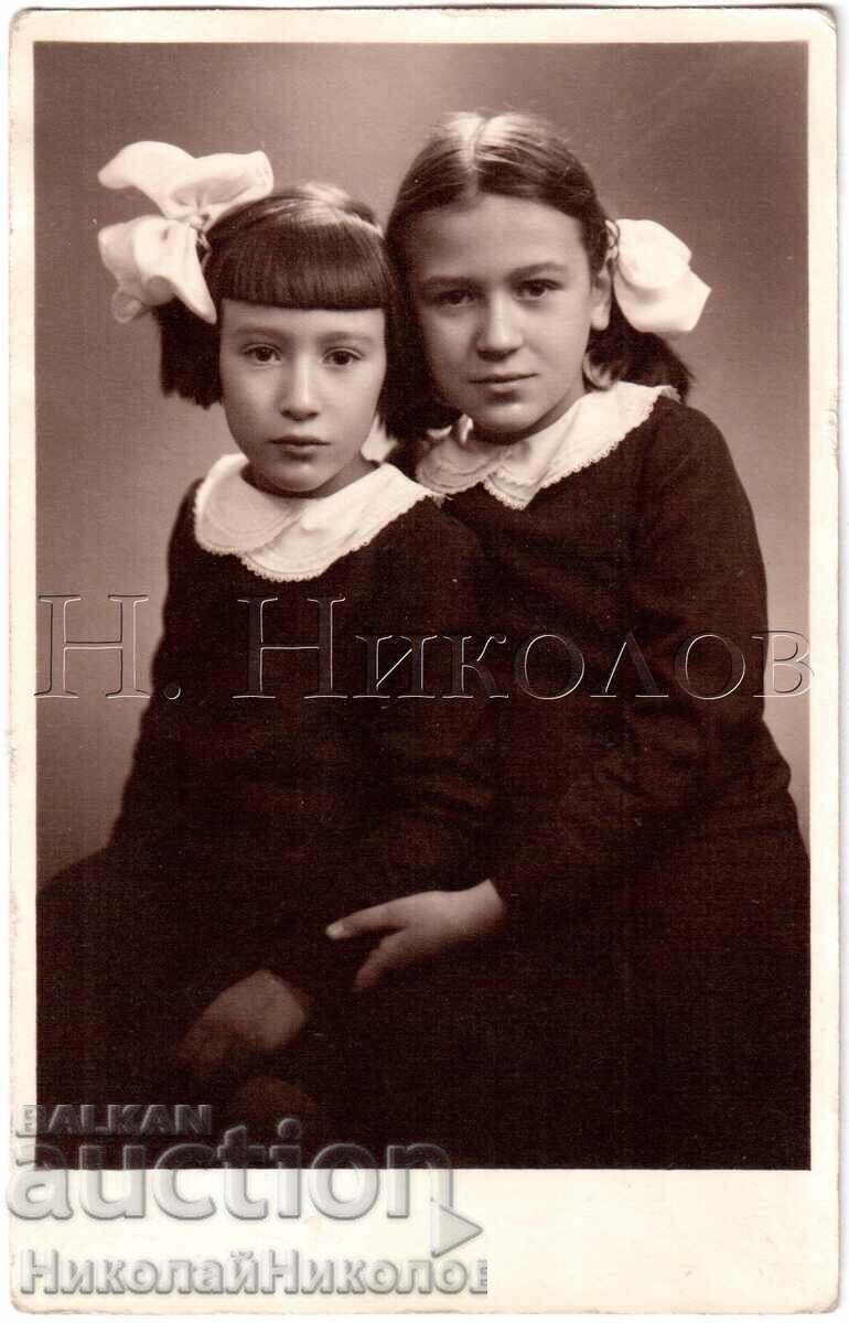 СТАРА СНИМКА СОФИЯ 2 МОМИЧЕТА ФОТО ИЗКУСТВО Е242
