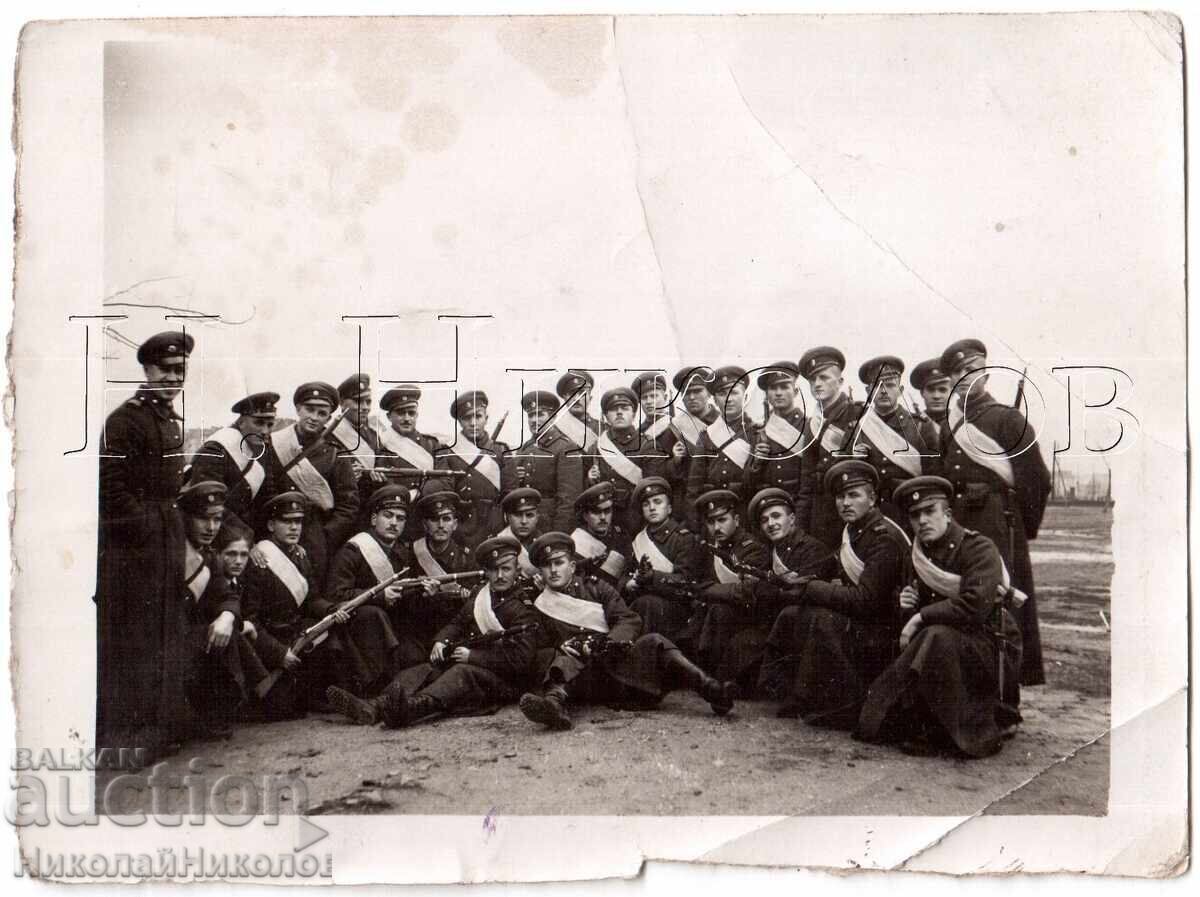 ΠΑΛΙΑ ΦΩΤΟΓΡΑΦΙΑ ΣΤΡΑΤΙΩΤΙΚΗΣ ΑΣΚΗΣΗΣ Ε245 ΠΑΛΙΑ ΦΩΤΟΓΡΑΦΙΑ ΣΤΡΑΤΙΩΤΙΚΗΣ ΑΣΚΗΣΗΣ Ε245