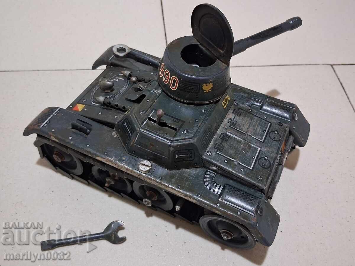 Delivery of German sheet metal toy tank 30-40 years Wehrmacht ORIGINAL