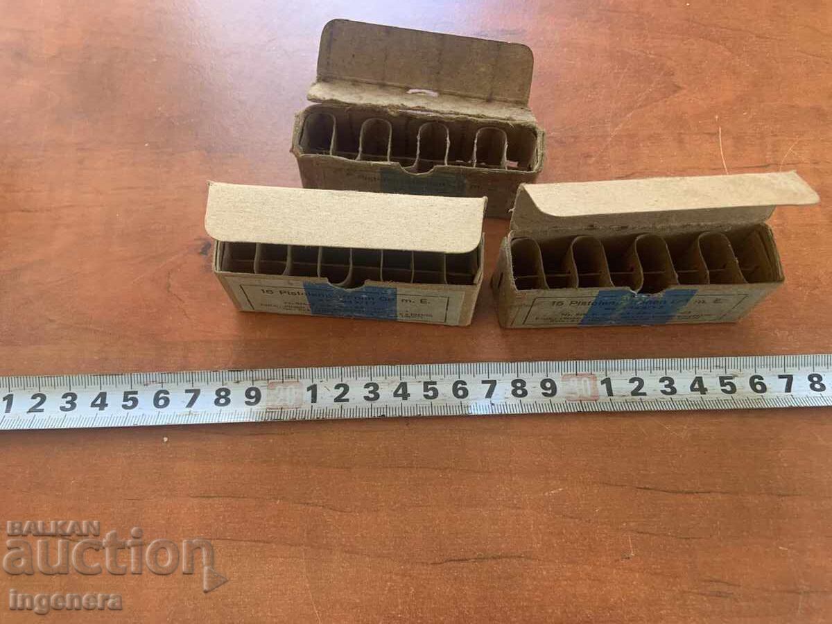 CUTII VECHI DE CARTON DIN 1943 WW 2 - 3 BUC cu preț € 16.90 | 33.05 BGN