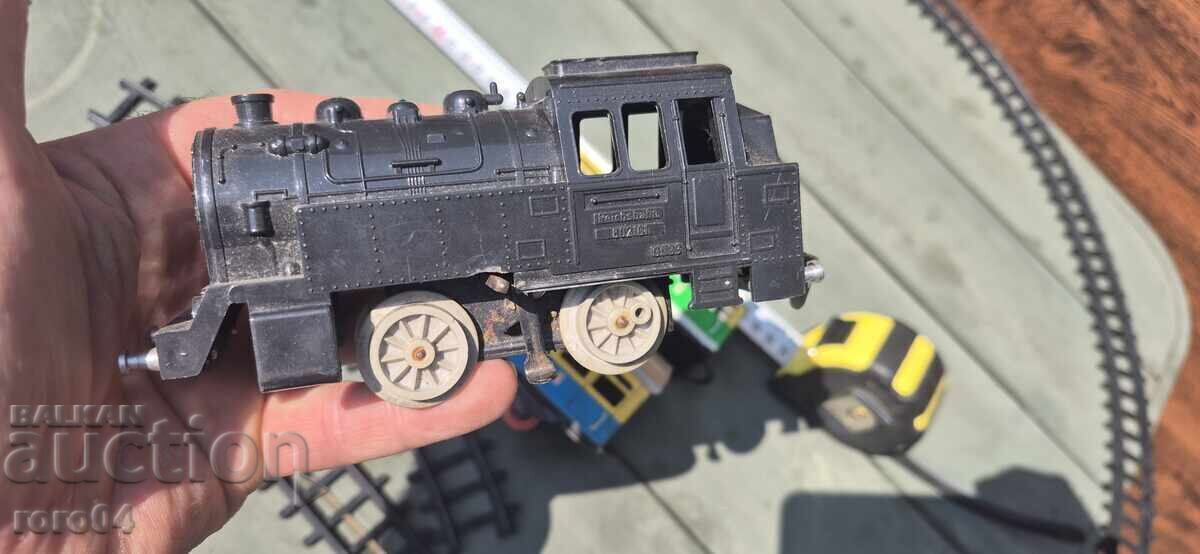 VECHI TREN DE TINICHIGIU GERMAN - 2 - 5