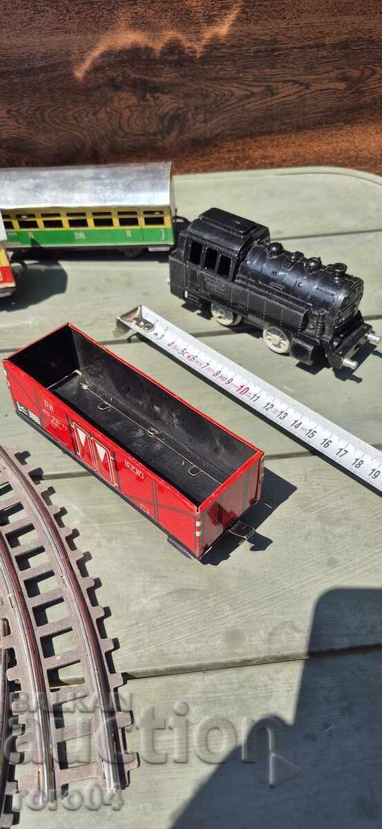 ΣΤΑΡ ΓΕΡΜΑΝΙΚΟ ΣΙΔΕΡΕΝΙΟ ΤΡΕΝΟ - 3 με τιμή 58.50 BGN | € 29.91 ΣΤΑΡ ΓΕΡΜΑΝΙΚΟ ΣΙΔΕΡΕΝΙΟ ΤΡΕΝΟ - 3 με τιμή 58.50 BGN | € 29.91