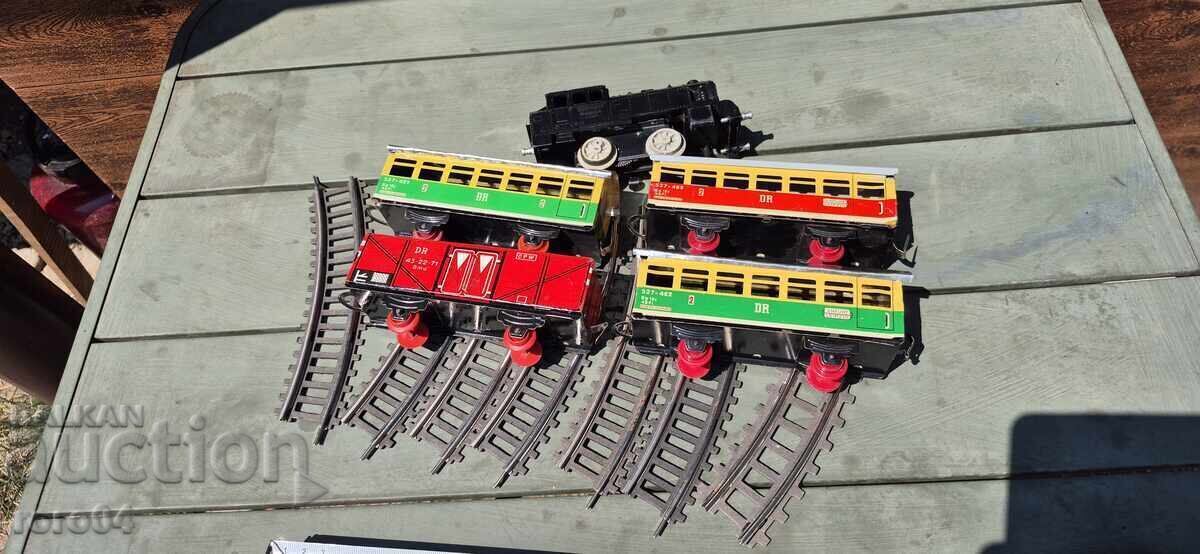 ΣΤΑΡ ΓΕΡΜΑΝΙΚΟ ΣΙΔΕΡΕΝΙΟ ΤΡΕΝΟ - 3 - 7