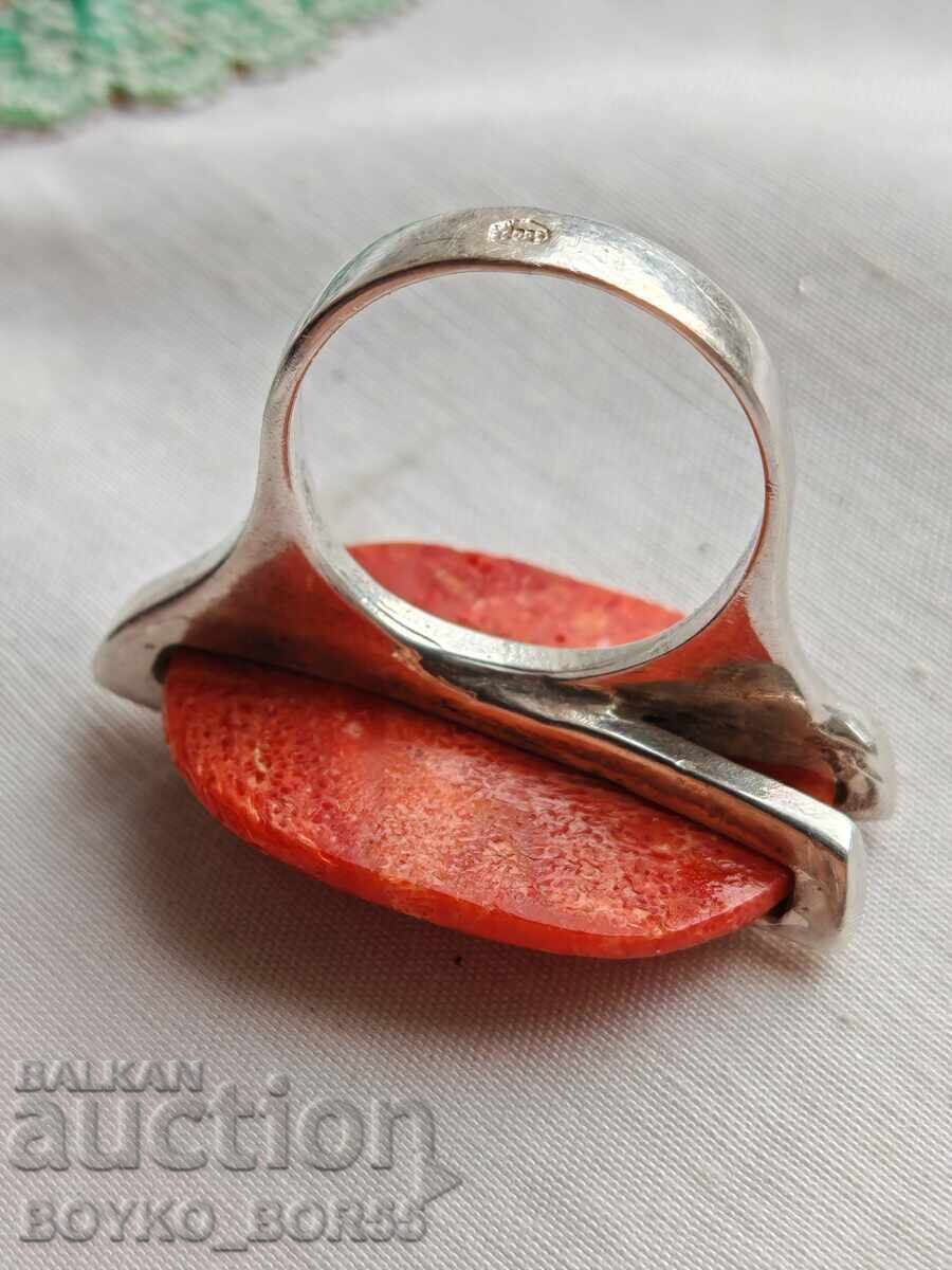 Auction  Unique Silver Designer Women's Ring with Red Coral
