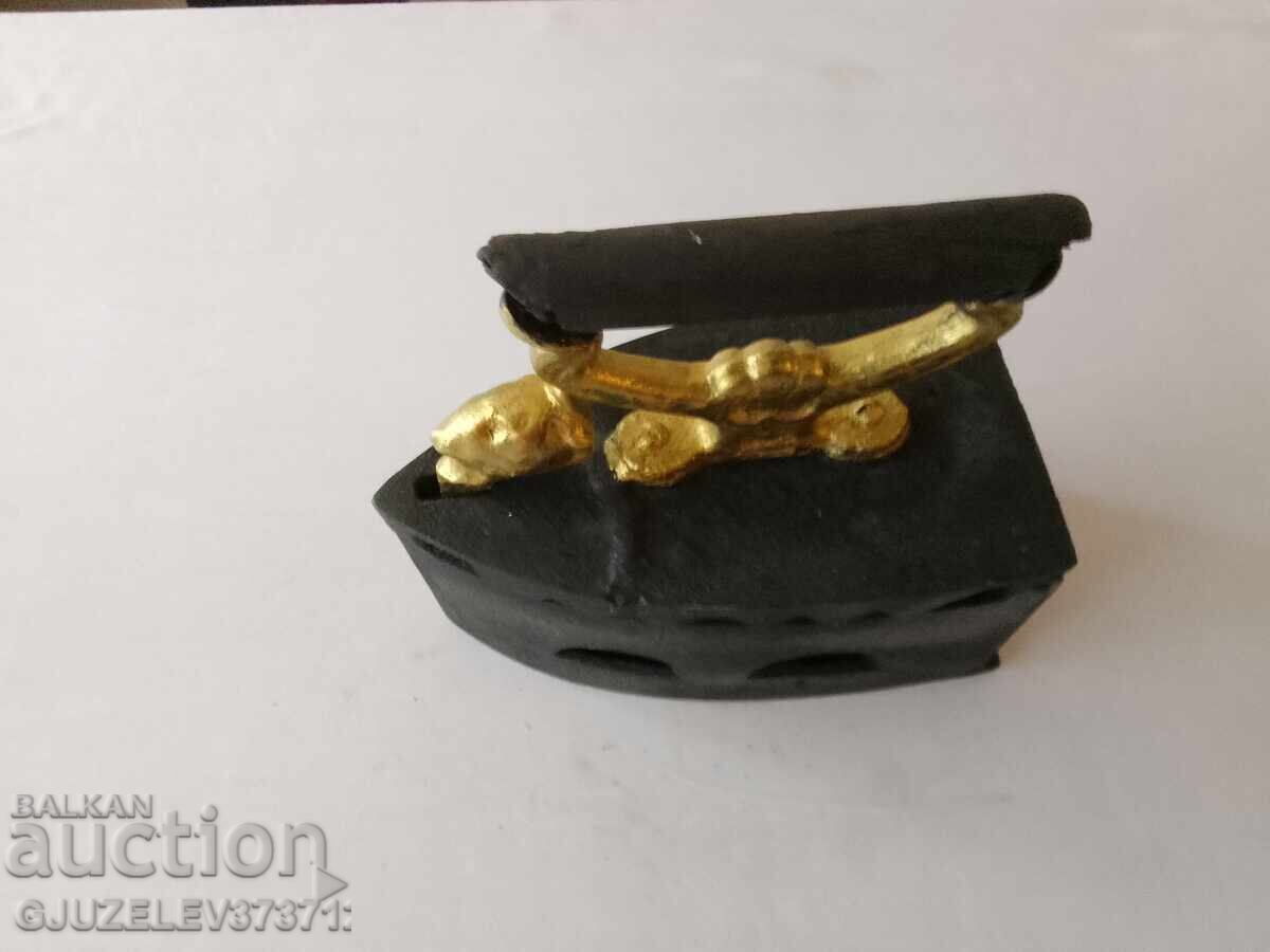 Παλιό σίδερο με κάρβουνα - 5