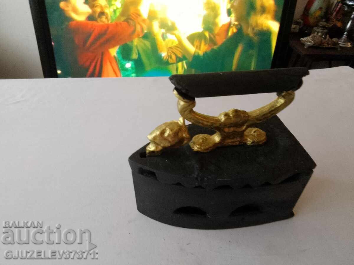 Παλιό σίδερο με κάρβουνα - 7