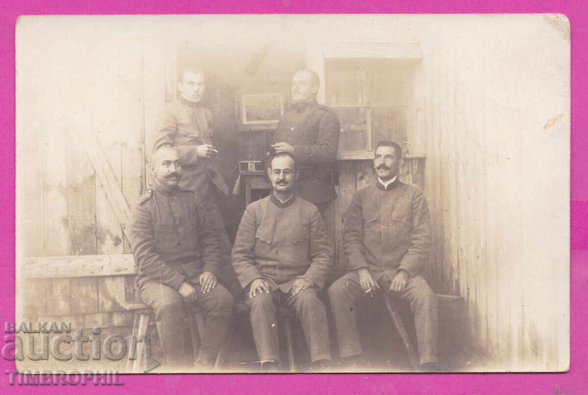 Δημοπρασία C314304 / Λεόν Φίντζι και 4 στρατιώτες Α' Παγκοσμίου Πολέμου, Σταθμός Ούδοβο, Μακεδονία Δημοπρασία C314304 / Λεόν Φίντζι και 4 στρατιώτες Α' Παγκοσμίου Πολέμου, Σταθμός Ούδοβο, Μακεδονία