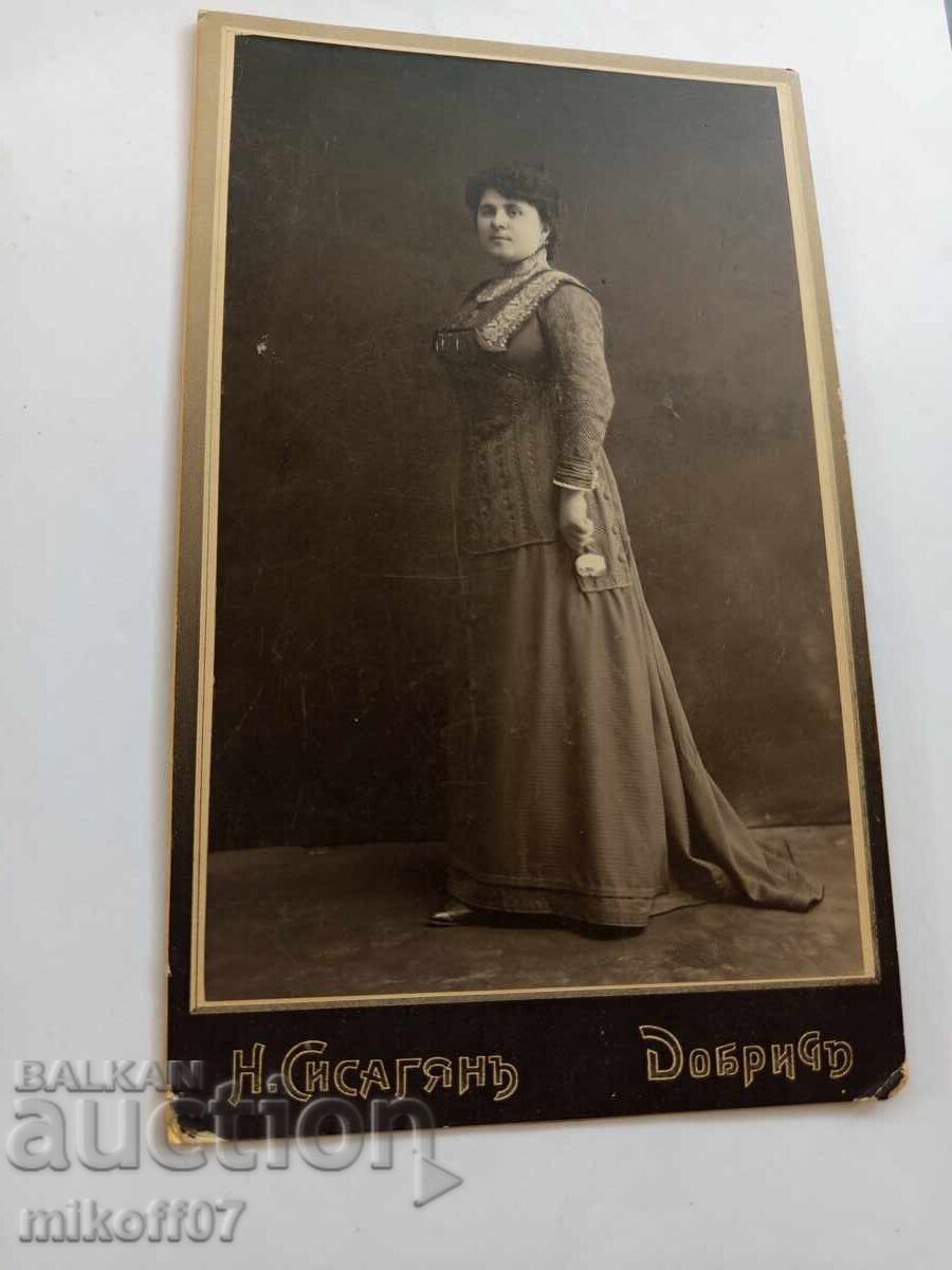 Photo cardboard photography Sisagyan Dobrich