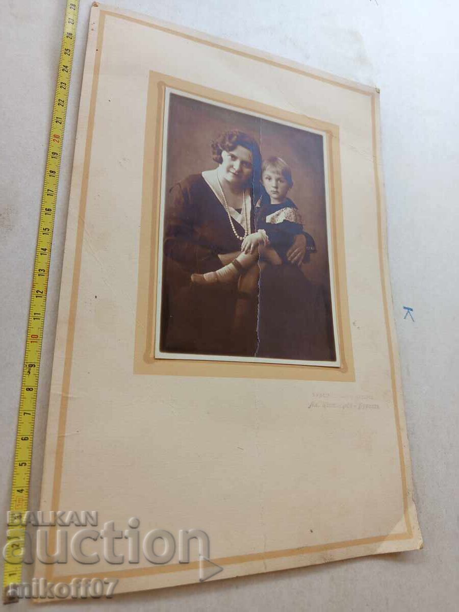 Photograph cardboard photography Alexander Tsvetintsov Burgas Photograph cardboard photography Alexander Tsvetintsov Burgas