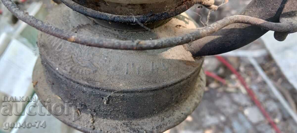 Livrarea Lanterna FEUERHAND Livrarea Lanterna FEUERHAND