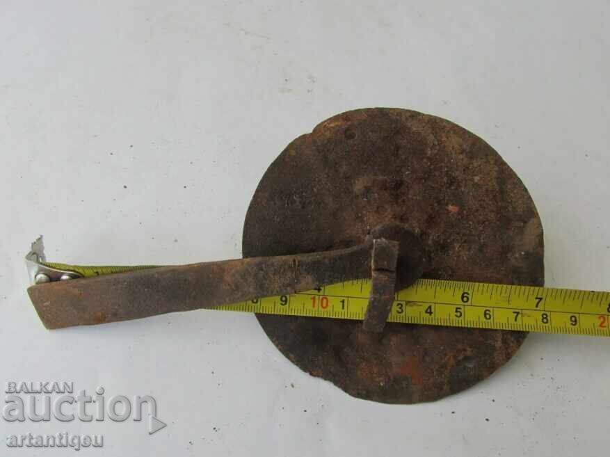 Αντίκα σφυρήλατη σιδερένια λαβή πόρτας του 19ου αιώνα – σπάνια - 7