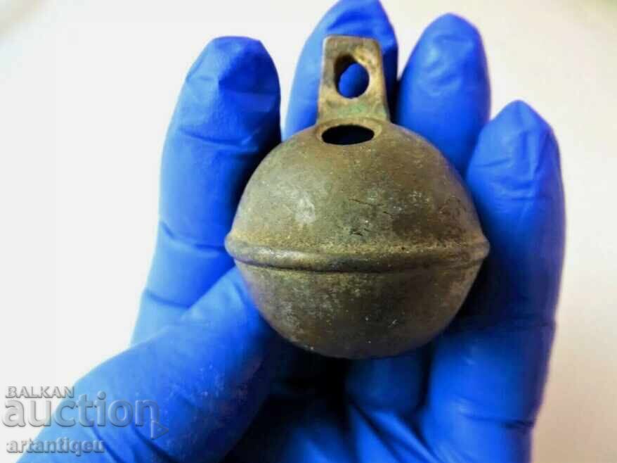 Delivery of Ancient bronze bell - chime