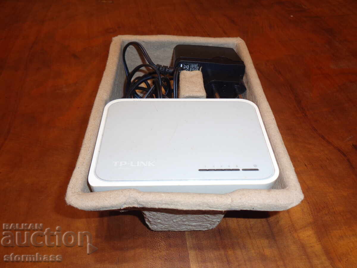 Нов Суич TP-LINK TL-SF1005D Switch