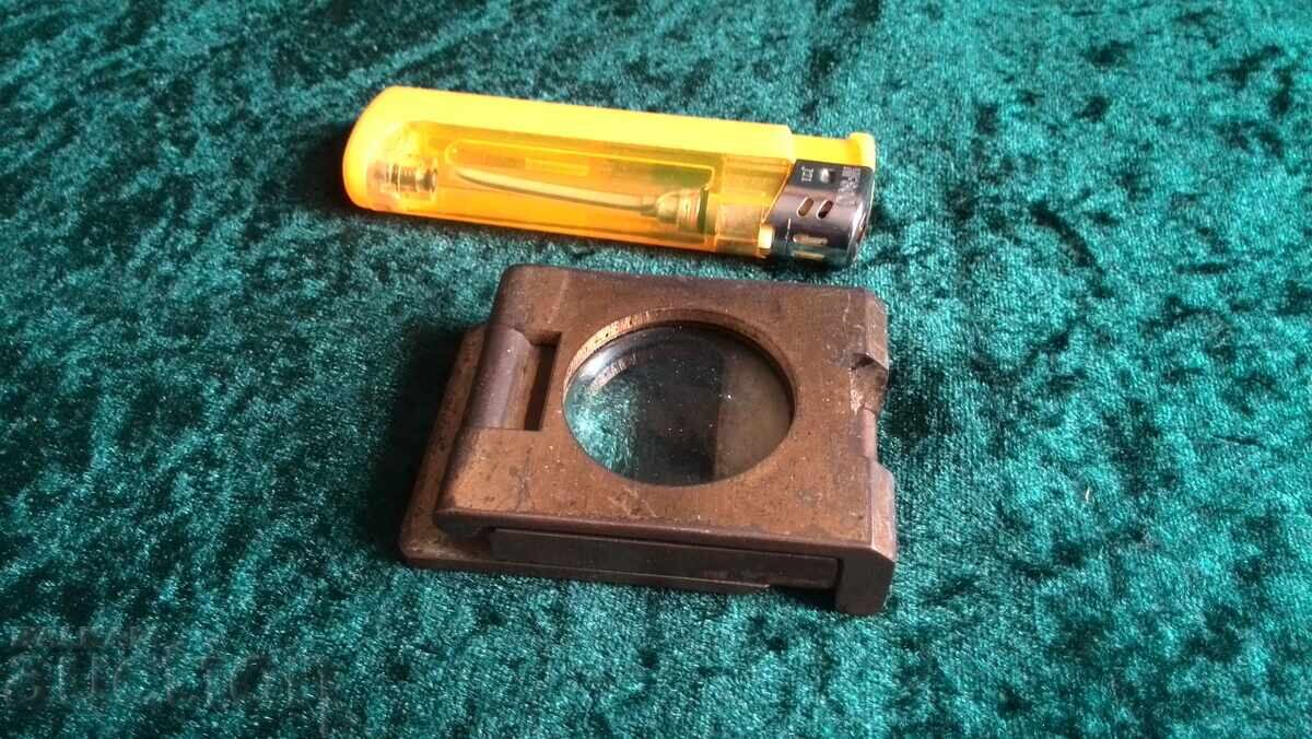 Licitație Lupă de bijuterie antică germană din bronz sau alamă Licitație Lupă de bijuterie antică germană din bronz sau alamă