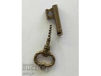 Corkscrew / Brass key
