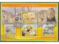 Клеймовани марки малък лист Фауна Лъвове  2022 от Мали