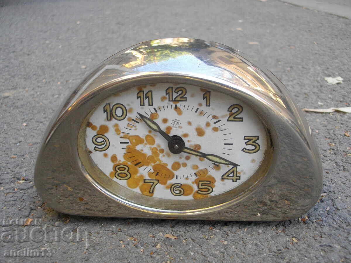 КОЛЕКЦИОНЕРСКИ НАСТОЛЕН ЧАСОВНИК JUNGHANS БУДИЛНИК ART DEKO с цена 225.00 лв. | € 115.04