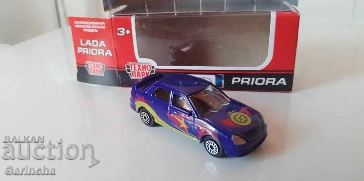 Lada Priora 1/72 cu preț € 8.00 | 15.65 BGN