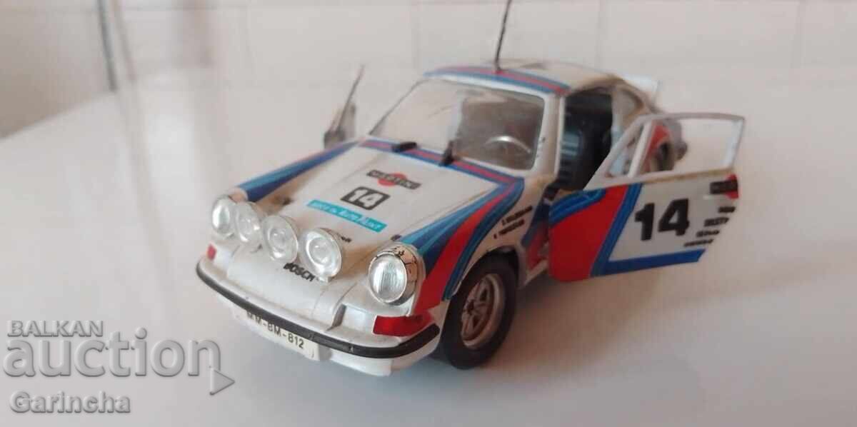 Polistil 1/25 Italia Porsche Rali cu preț 43.00 BGN | € 21.99