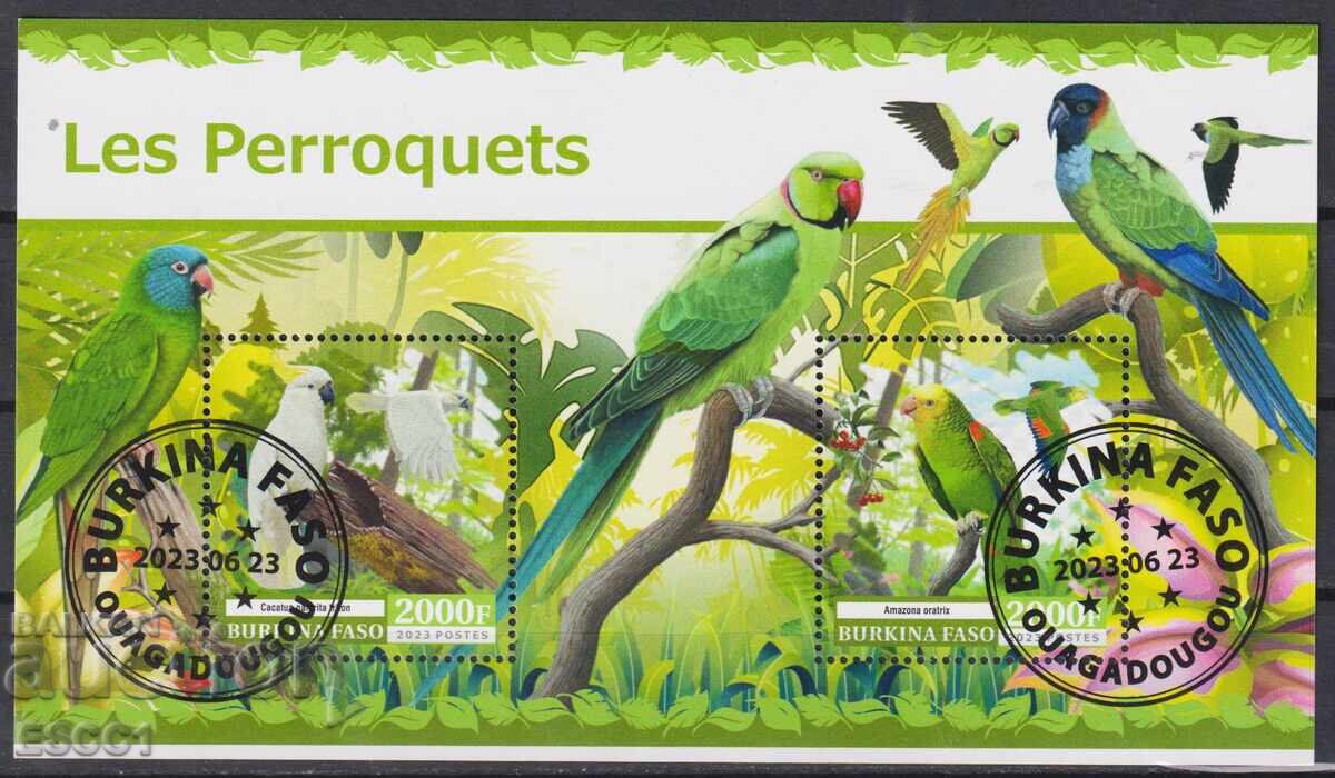 2023 Fauna Birds Parrots Block Stamp from Burkina Faso 2023 Fauna Birds Parrots Block Stamp from Burkina Faso