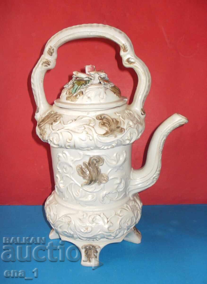 Delivery of Huge preserved Italian Capodimonte porcelain pitcher