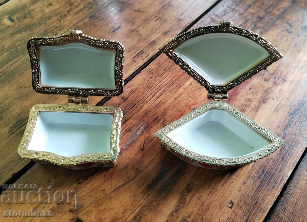 Livrarea Lot de cutii din porțelan