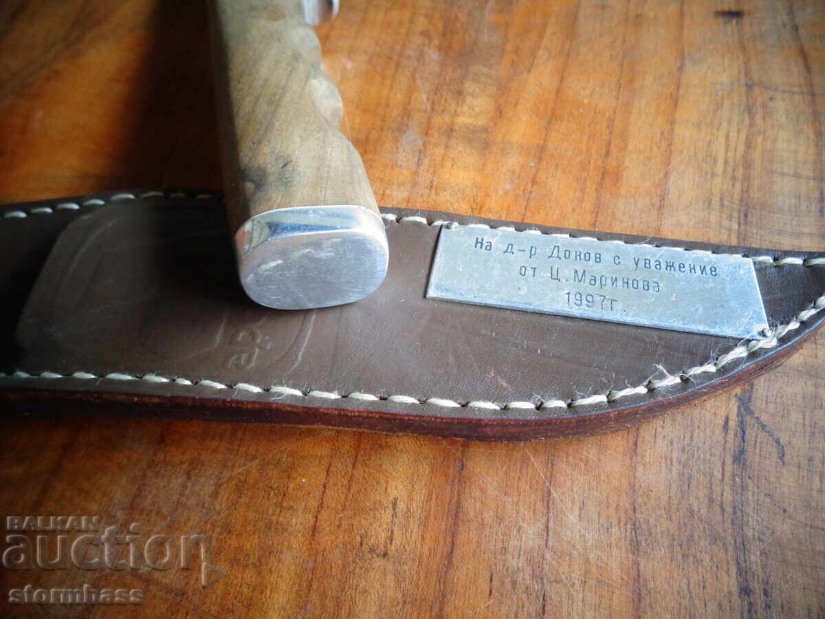 Μαχαίρι με θήκη Arsenal Kazanlak με τιμή 100.00 BGN | € 51.13