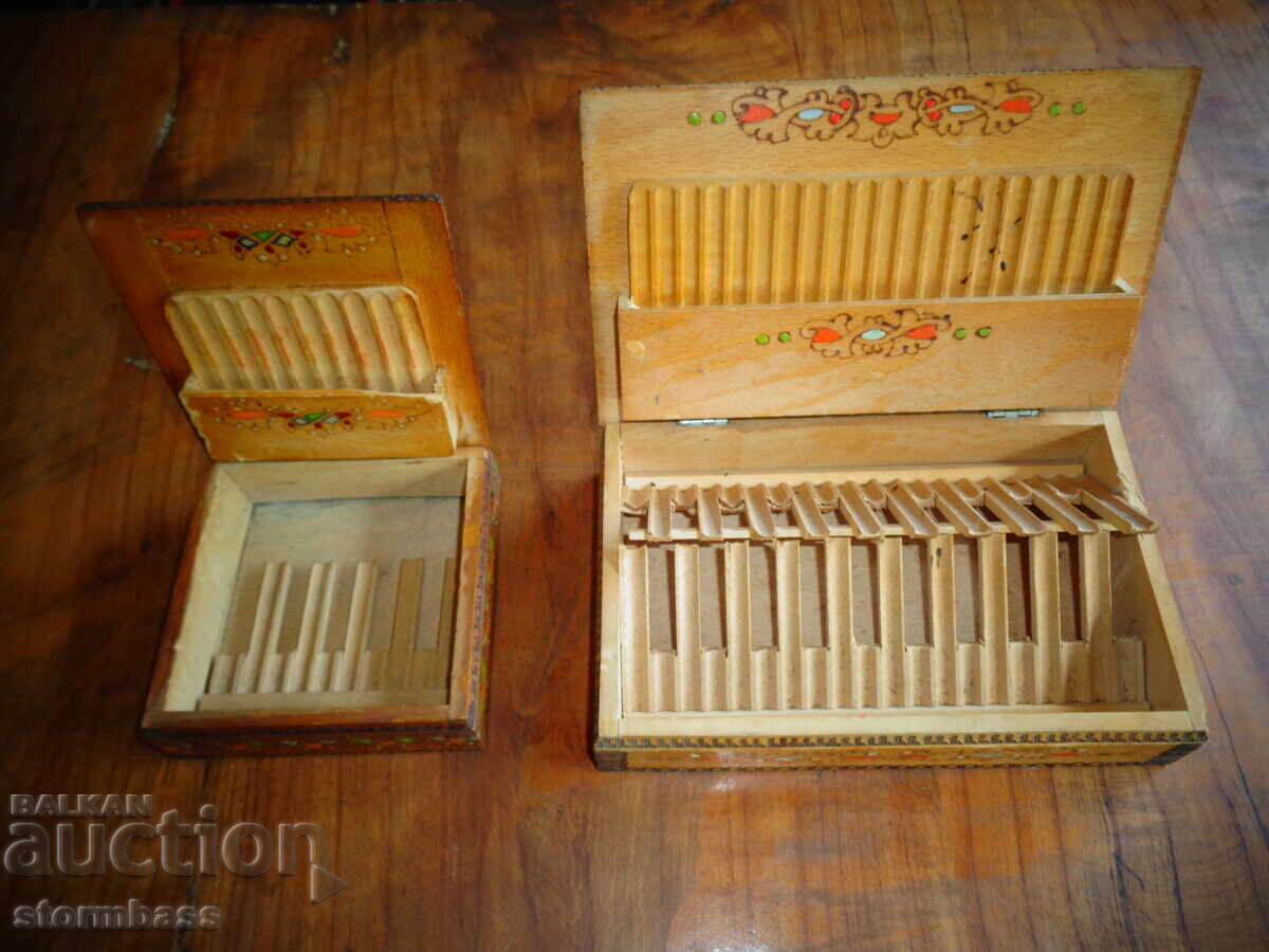 Auction  Wooden cigarette case boxes