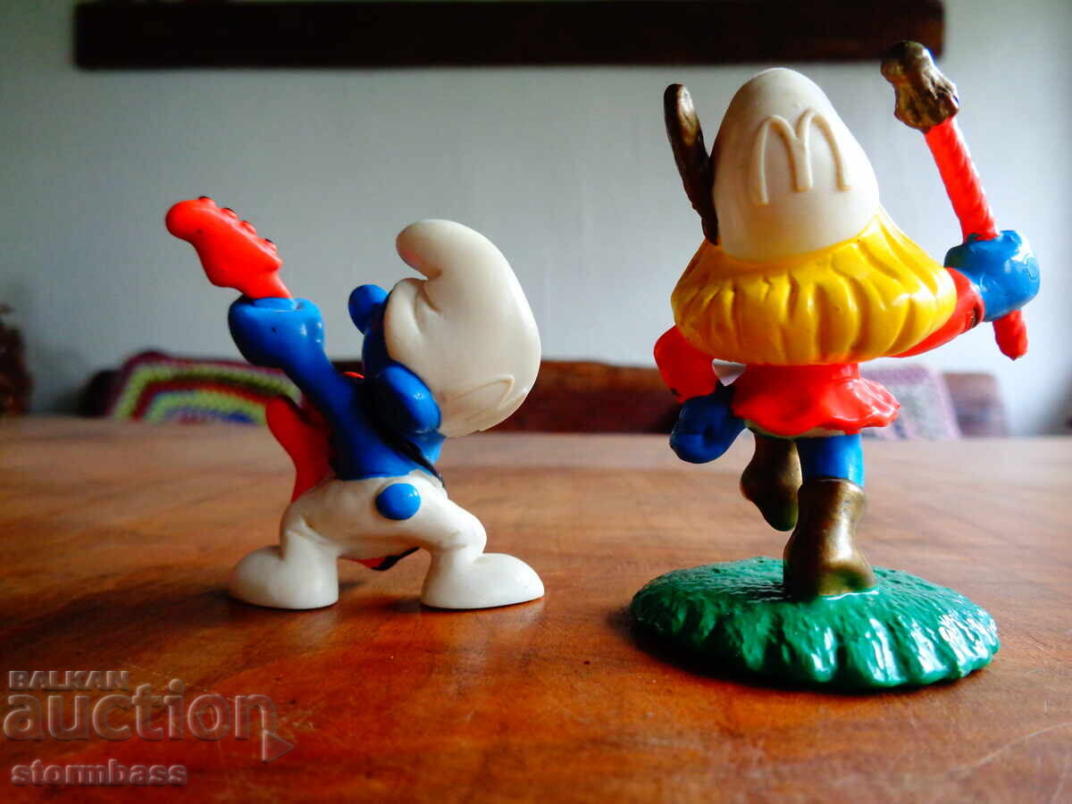 Παράδοση Δύο φιγούρες Στρουμφάκια