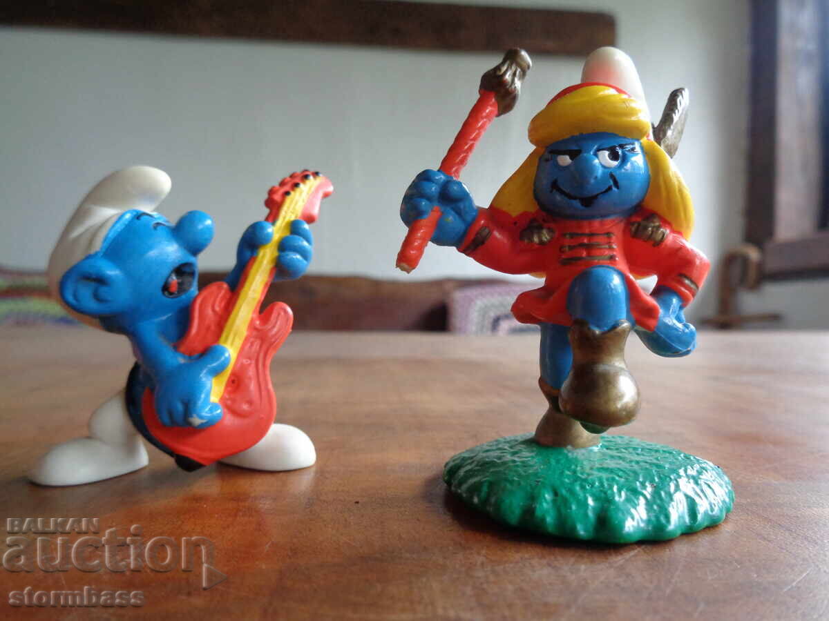 Δύο φιγούρες Στρουμφάκια