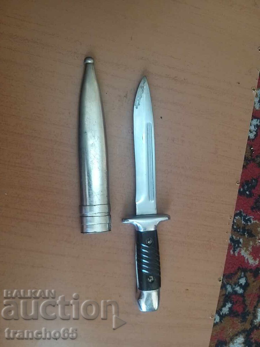 M1953 Army Knife, nickel-plated (sergeants, cadets, students) M1953 Army Knife, nickel-plated (sergeants, cadets, students)