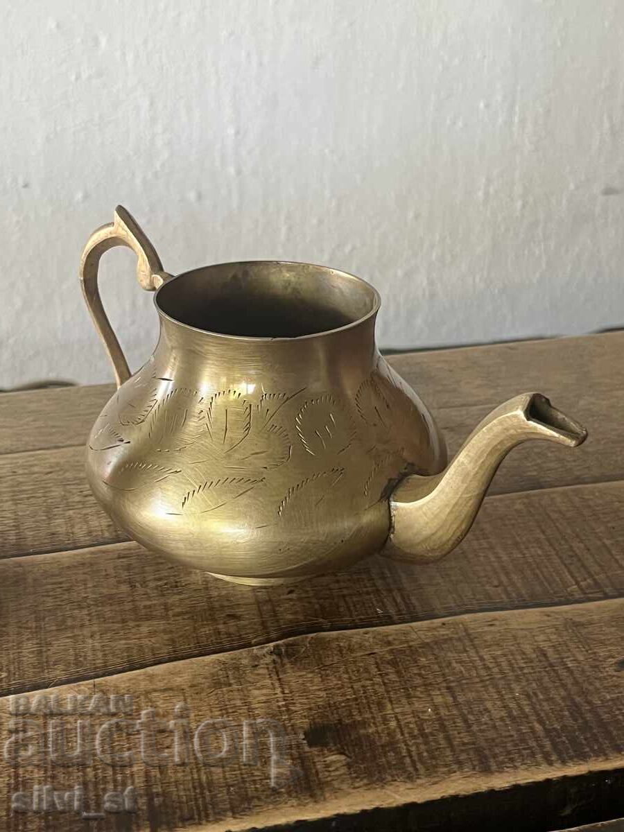 Auction Brass cookware set / engraved Auction Brass cookware set / engraved