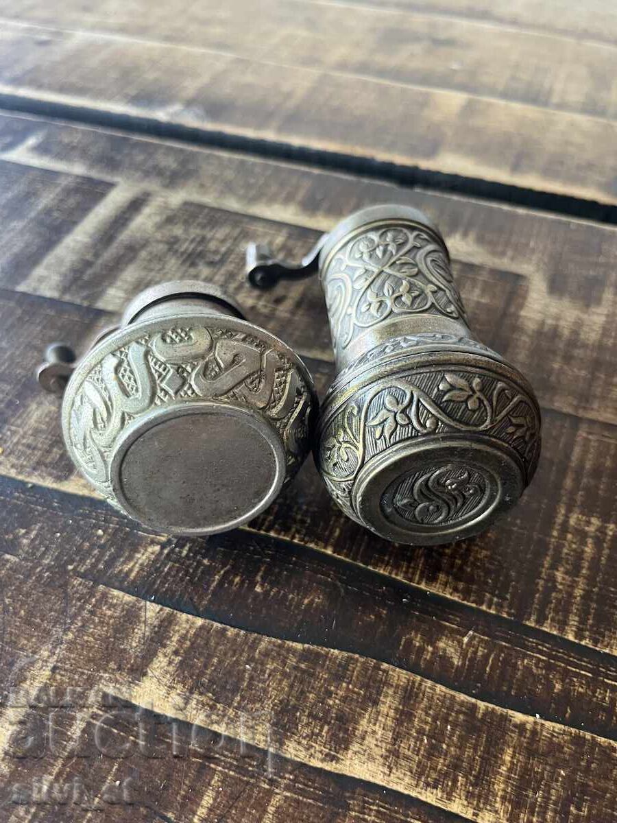 Brass pepper mills / engraved - 6