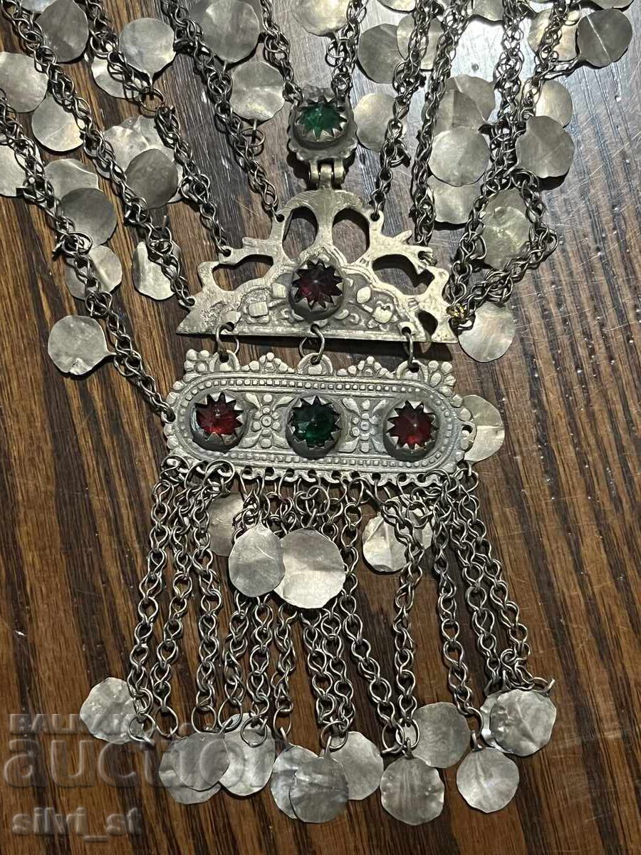 Delivery of RENAISSANCE SILVER JEWELRY READER BOOK, FLASH