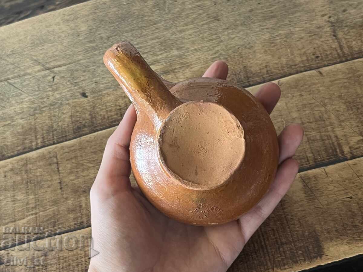 Delivery of Old ceramic censer Delivery of Old ceramic censer