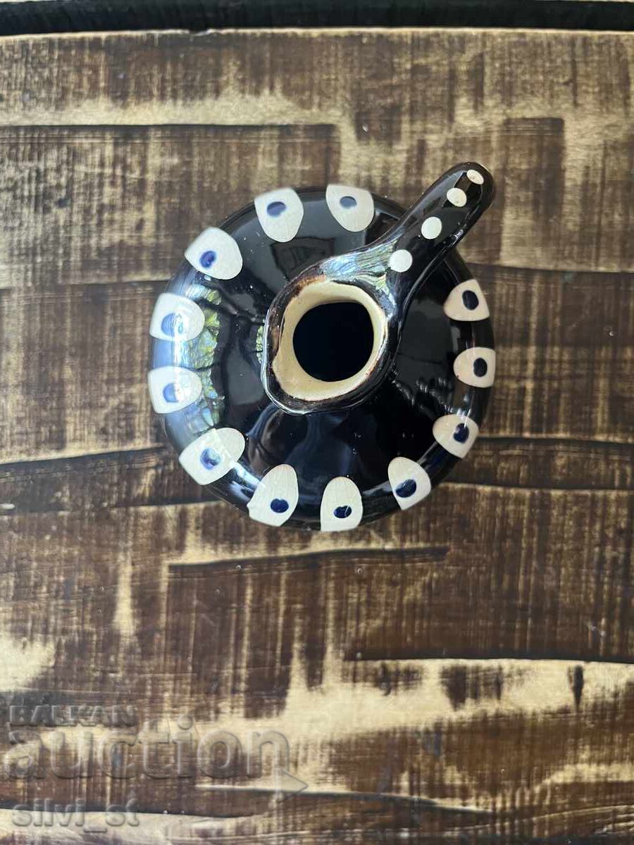 Delivery of Ceramic jug Delivery of Ceramic jug