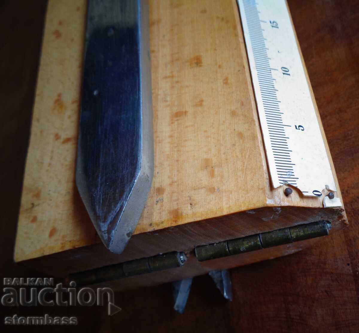 Metru de învățare cu preț € 8.00 | 15.65 BGN