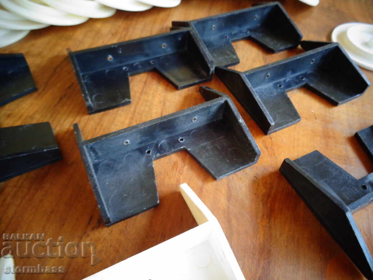 Capete de plastic, suporturi sau - 6 Capete de plastic, suporturi sau - 6