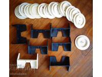 Πλαστικοί ακροδέκτες, βάσεις ή