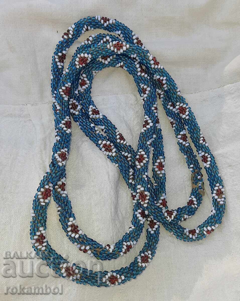 Εθνογραφικό κολιέ με χάντρες Εθνογραφικό κολιέ με χάντρες