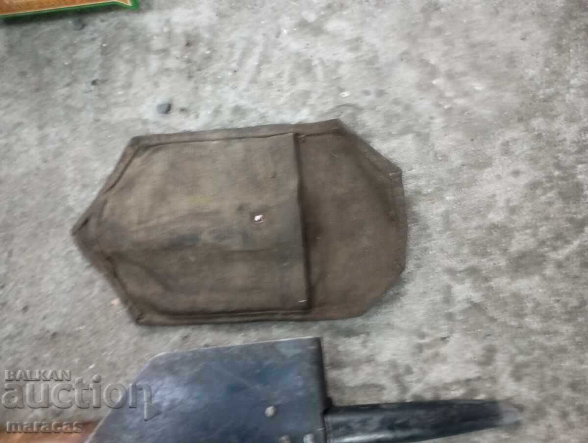 Delivery of An old soldier's shovel