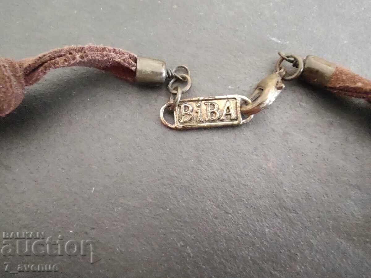 Γερδάν, κολιέ, κόσμημα, επώνυμο 9.08.2025 - 5