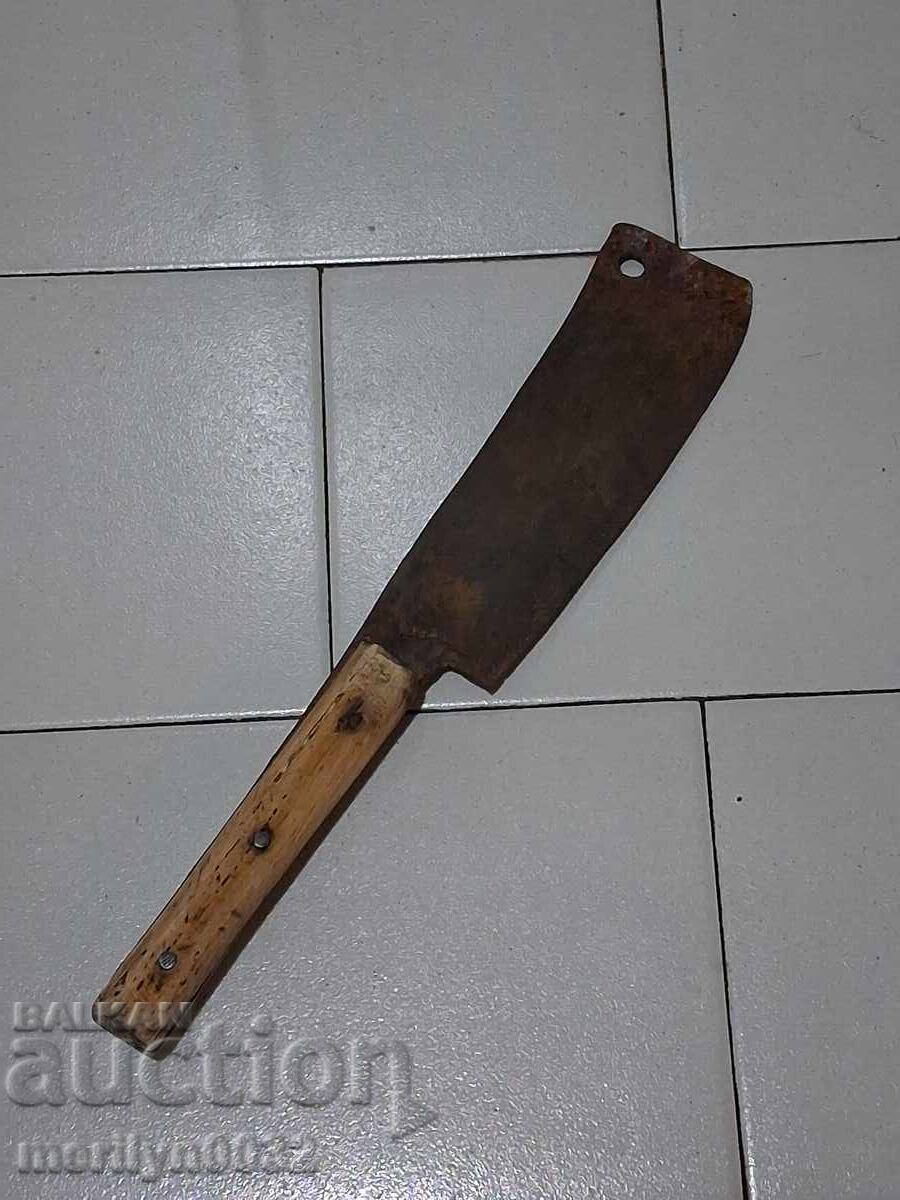 Παράδοση Σάτυρος, τσεκούρι, μαχαίρι, σφυρήλατο σίδερο Παράδοση Σάτυρος, τσεκούρι, μαχαίρι, σφυρήλατο σίδερο