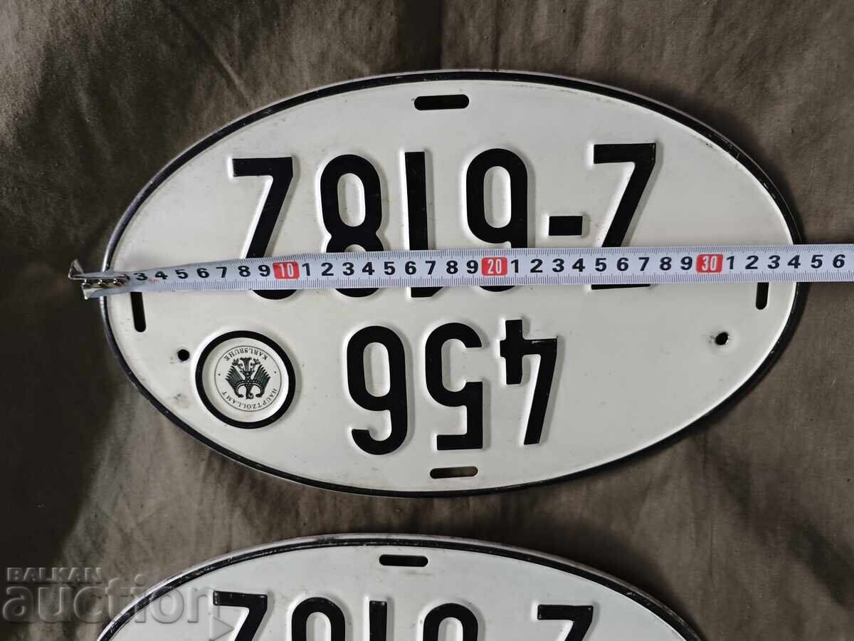 Delivery of German license plate