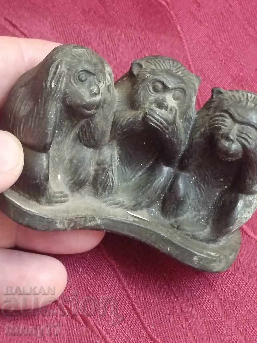 НЕ ЗНАМ, НЕ ЧУХ, НЕ ВИДЯХ СТАРА ФИГУРА - ЧУГУН  или Мед - 5