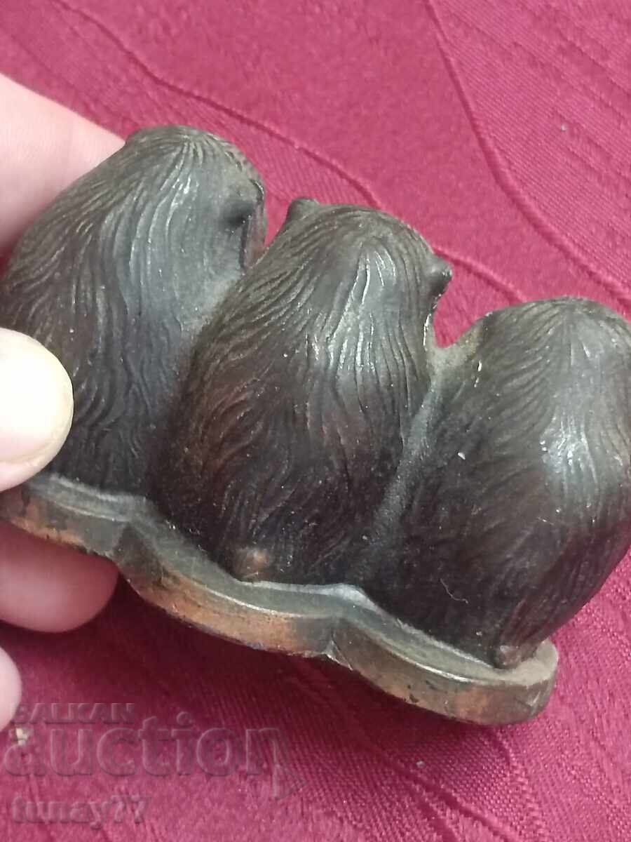 НЕ ЗНАМ, НЕ ЧУХ, НЕ ВИДЯХ СТАРА ФИГУРА - ЧУГУН  или Мед - 6