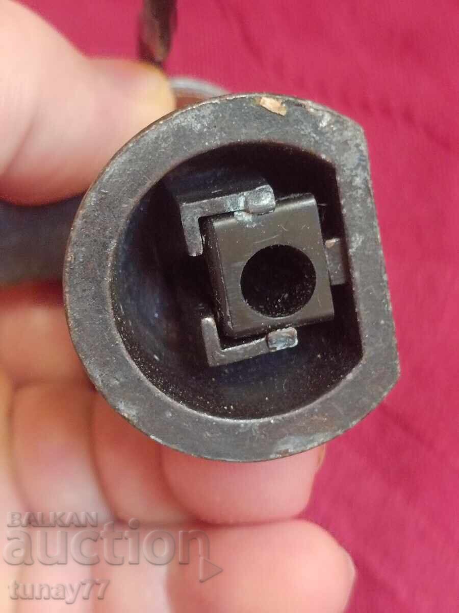 Δημοπρασία Σπάνια μεταλλική ξύστρα με σήμανση