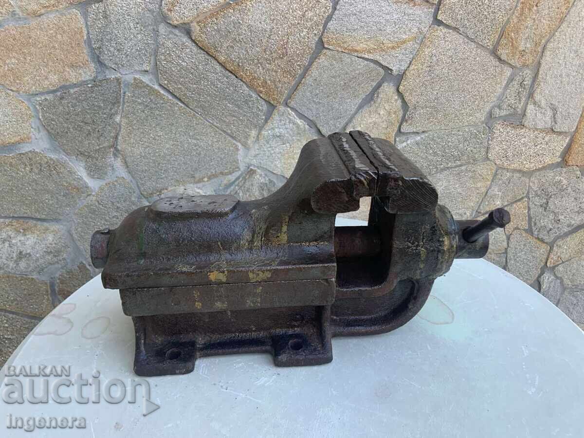 МЕНГЕМЕ ГОЛЯМО БЪЛГАРИЯ ОРЯХОВО ЧУГУН МАРКИРАН ИНСТРУМЕНТ с цена 185.00 лв. | € 94.59