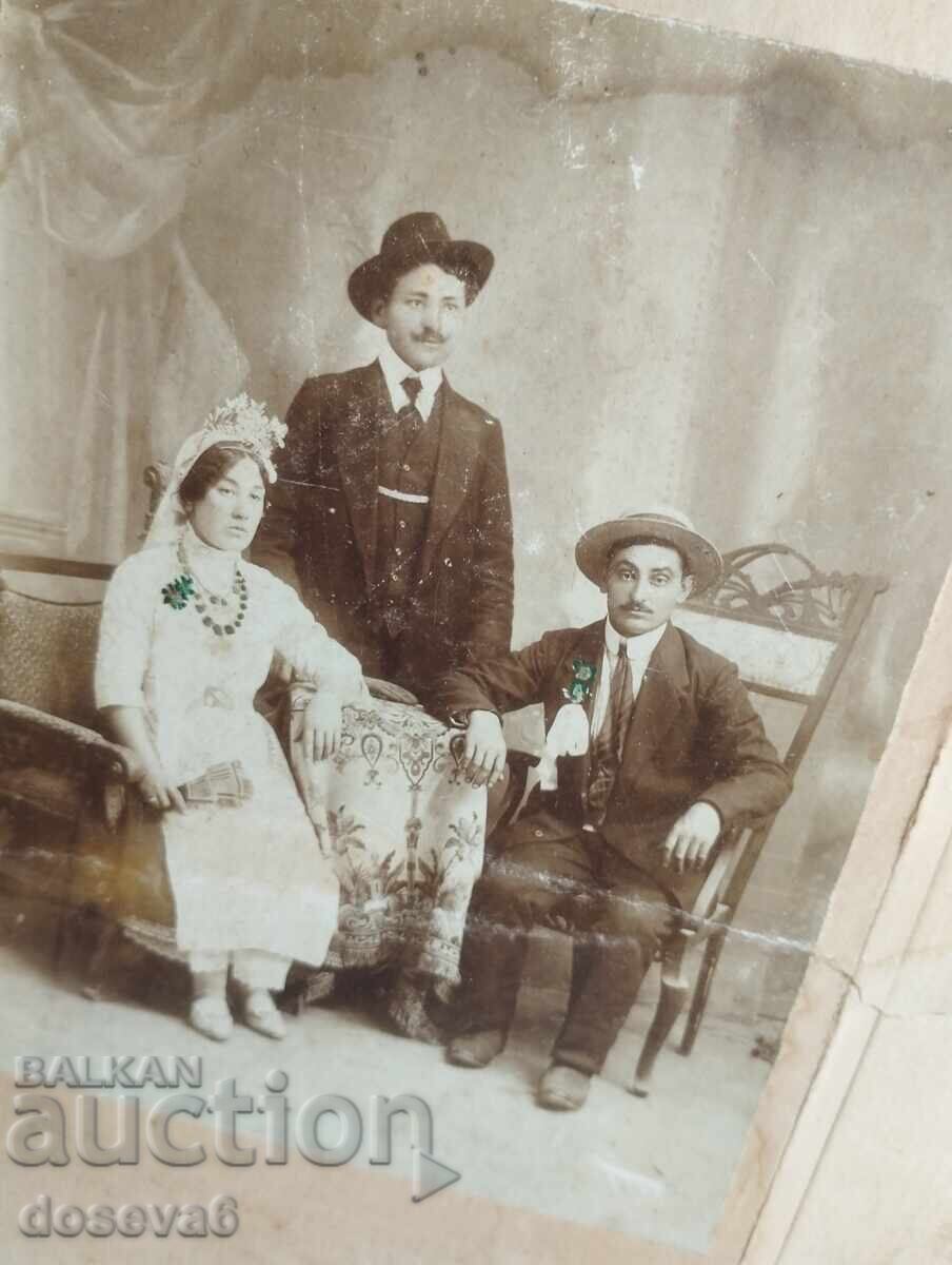 Стари фотоси  3 бр. - 6