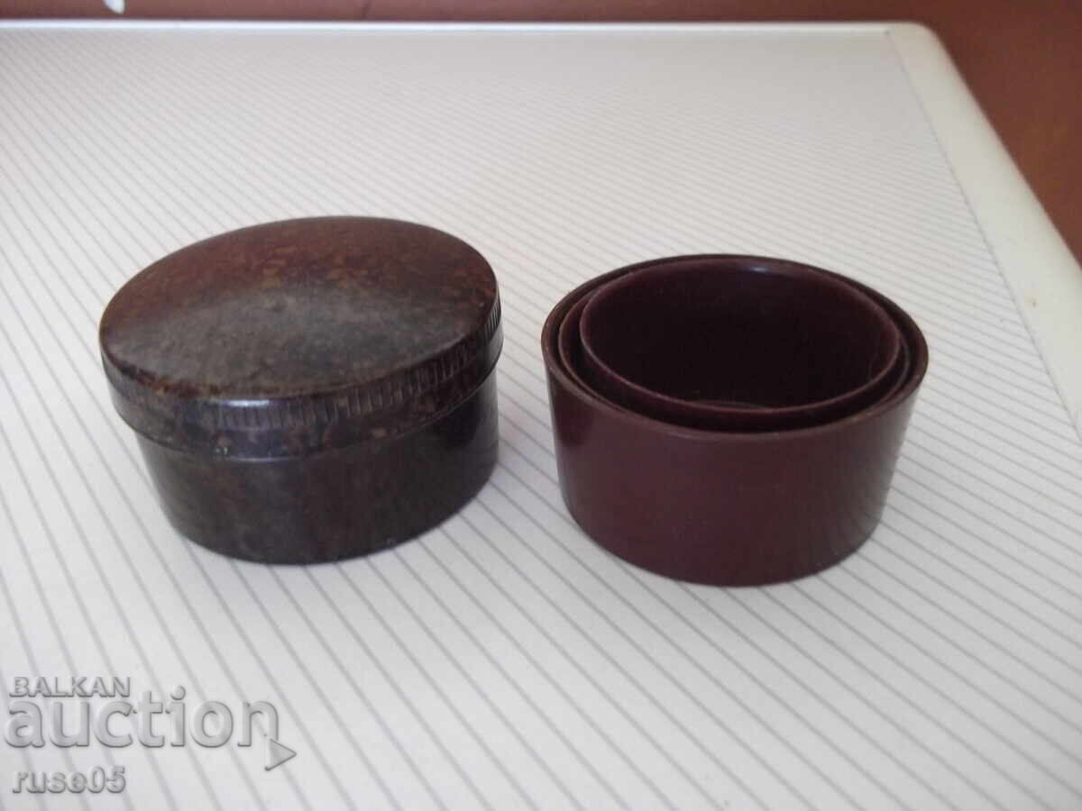 Чаша бакелитова от три сектора сгъваема от ранния соц - 7 Чаша бакелитова от три сектора сгъваема от ранния соц - 7